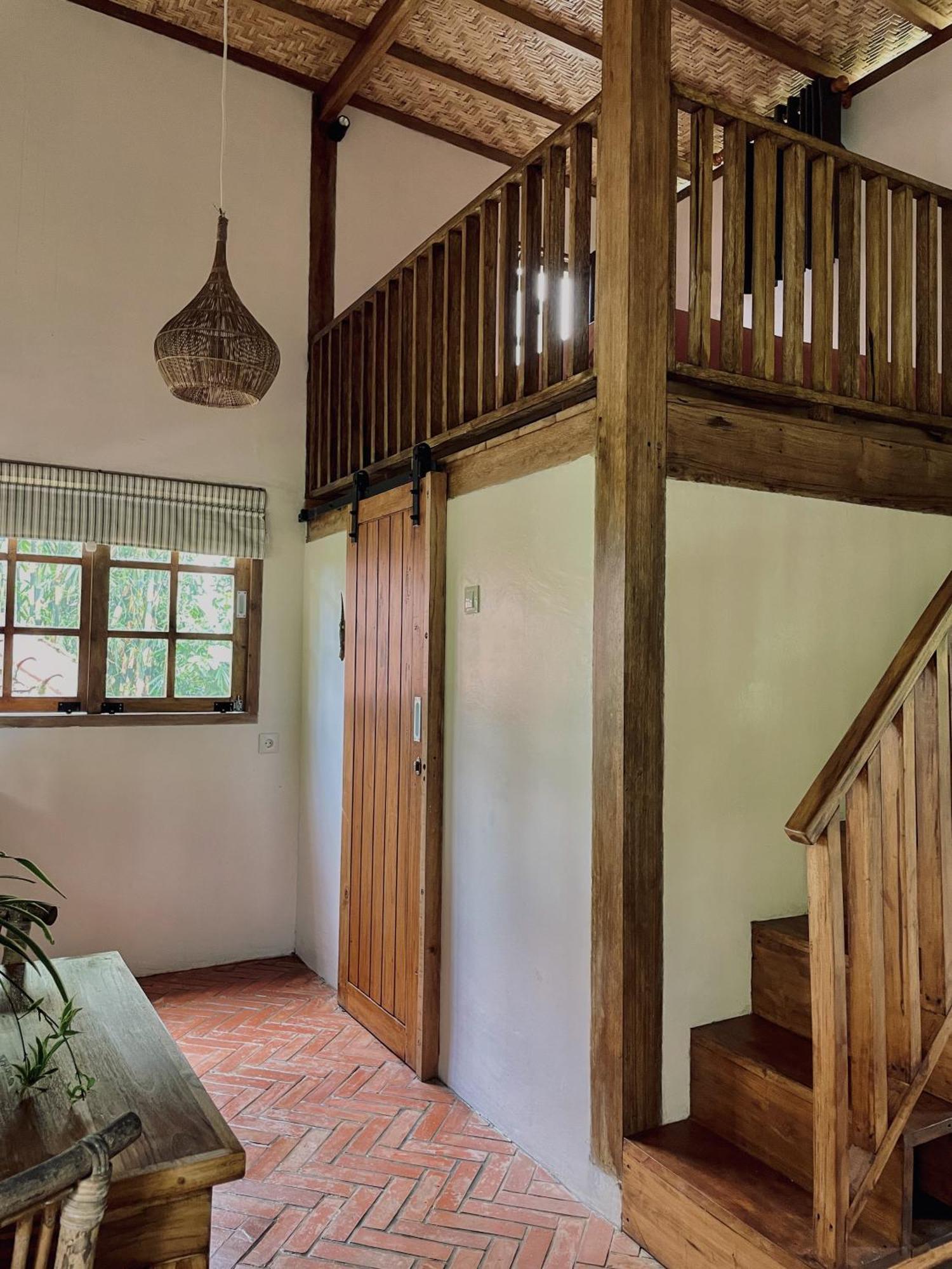 Appartamento Santai House Tetebatu Esterno foto